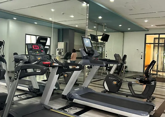 Elivion Staycations In Mckinley Hill Bgc With Pool Near Venice Mall Manila