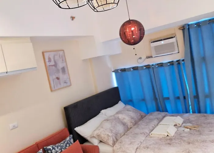 Elivion Staycations In Mckinley Hill Bgc With Pool Near Venice Mall